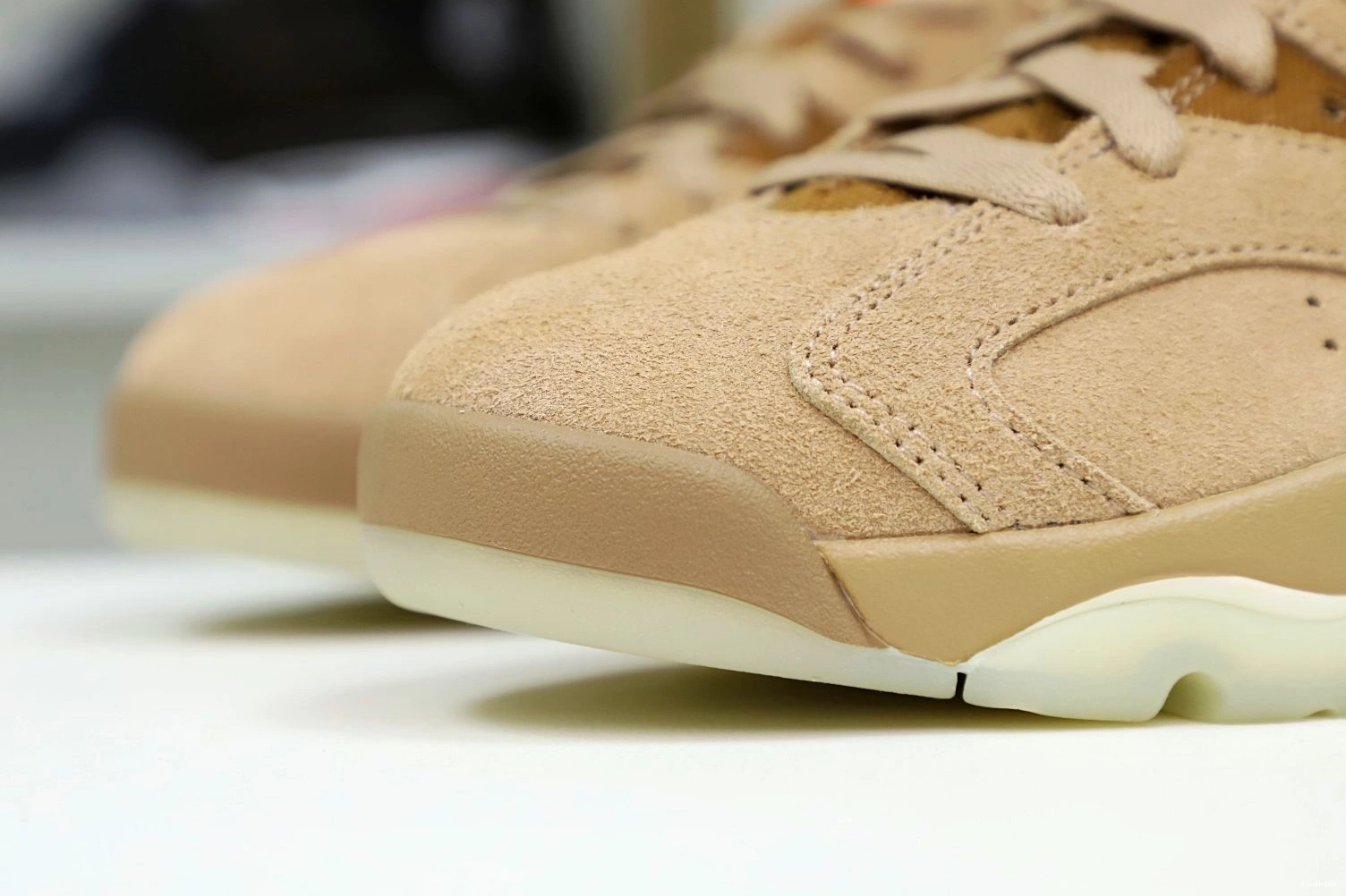 Air Retro SP Travis Jordan Khaki